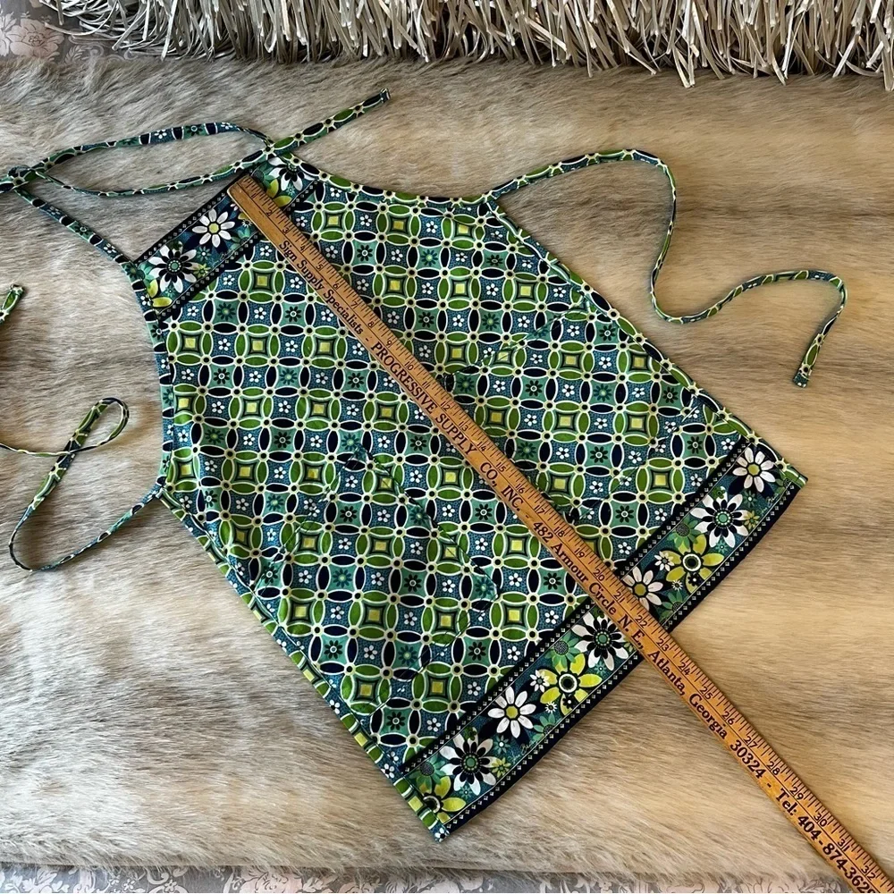 VERA BRADLEY Daisy Daisy 2008 Child’s Apron Tie Neck & Waist Pockets Y2K Green